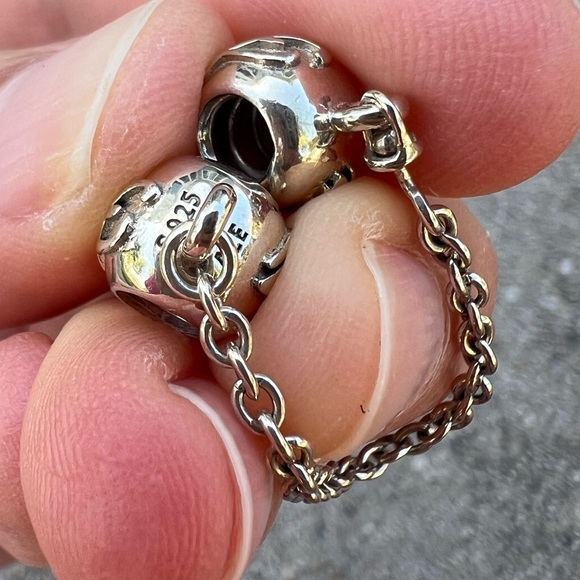 Pandora family forever ties safety charm sterling silver bead - Picture 8 of 9